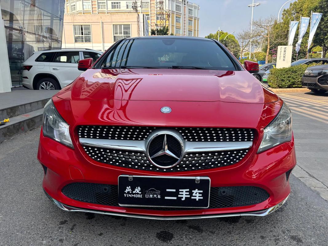cla奔驰200价格和车型(cla200amg奔驰多少钱)
