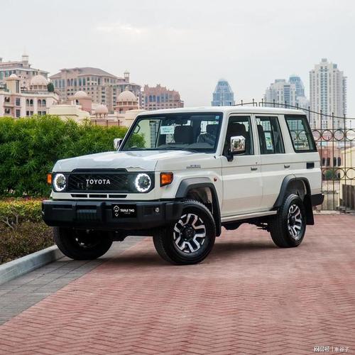 【日本进口丰田越越野车价格,日本丰田越野车图片 价格表】