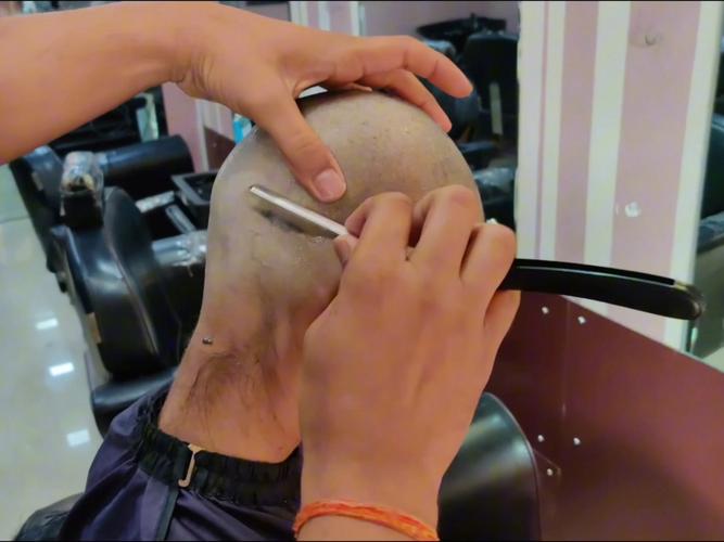 剃光头视频,哔哩哔哩剃光头视频