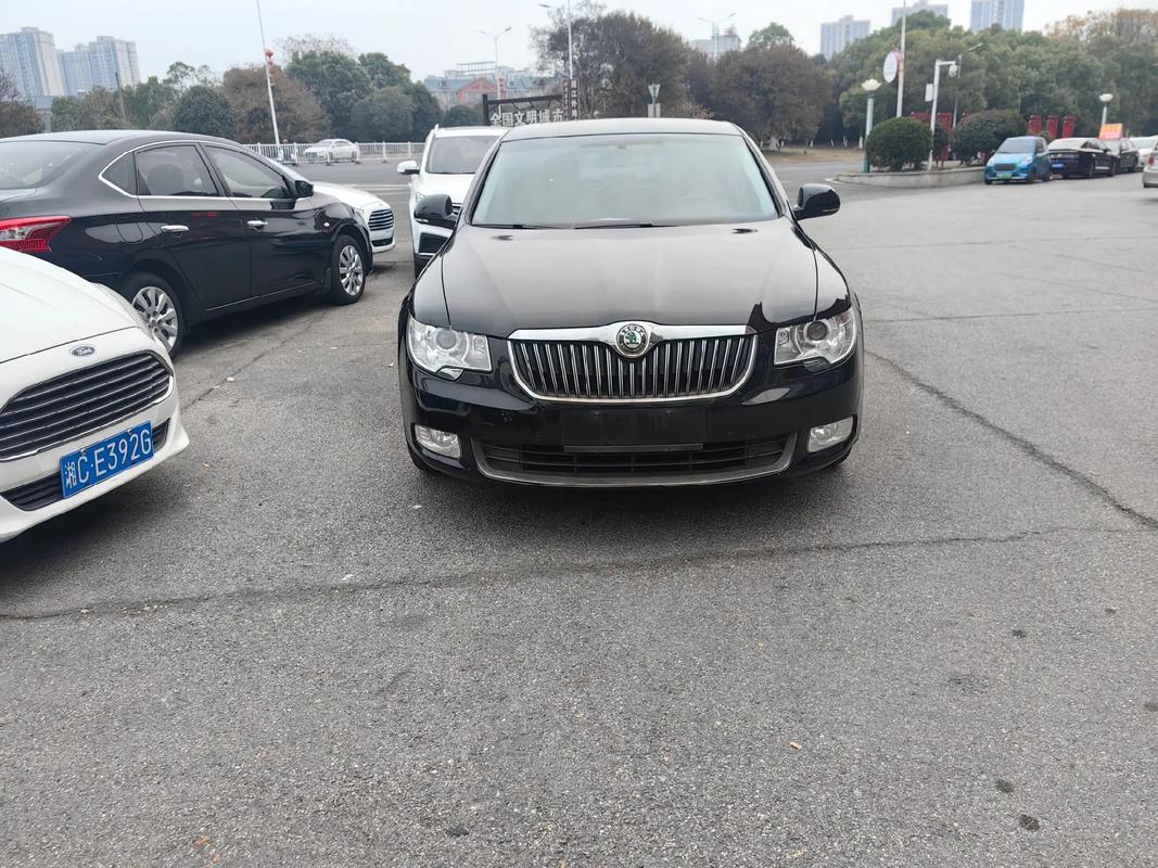 【2012款斯柯达昊锐参数,斯柯达昊锐12年款介绍】